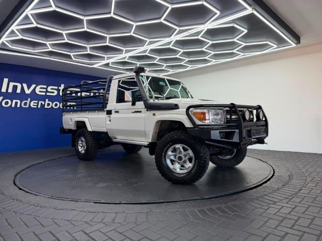 2022 Toyota Land Cruiser 79 4.5 D Single-Cab