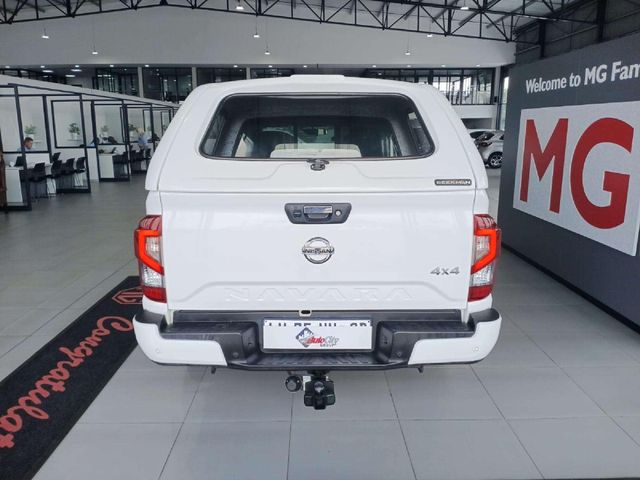 2024 Nissan Navara 2.5 DDTi LE Plus 4X4 Auto Double-Cab, photo 4
