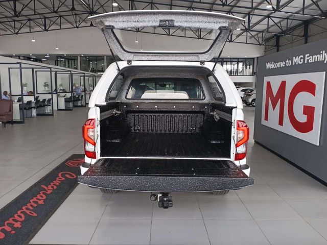 2024 Nissan Navara 2.5 DDTi LE Plus 4X4 Auto Double-Cab, photo 5