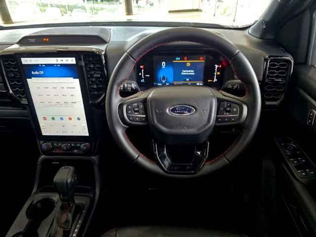 2026 Ford Ranger 2.3 Wildtrak Auto Double-Cab, photo 3