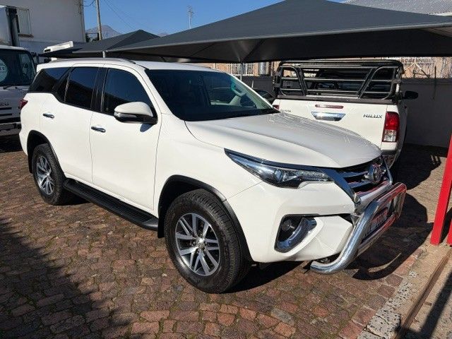 2017 Toyota Fortuner 2.8 GD-6 Raised Body