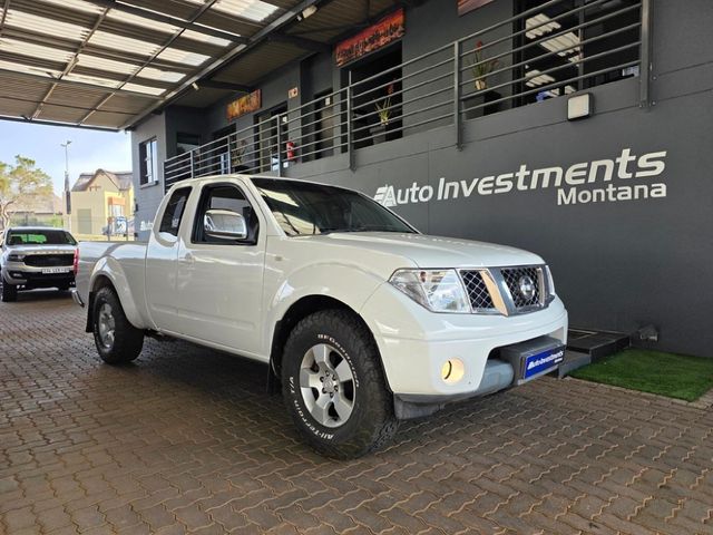 2011 Nissan Navara 2.5 dCi XE KingCab Single-Cab