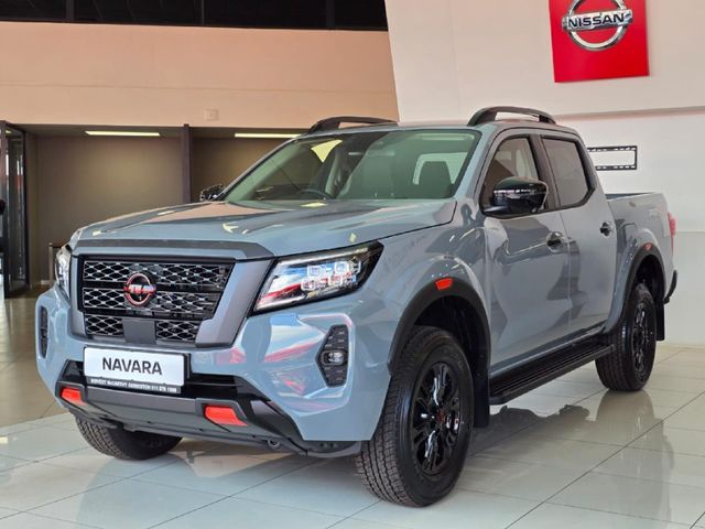 2026 Nissan Navara 2.5 DDTi PRO-2X Auto Double-Cab, photo 4