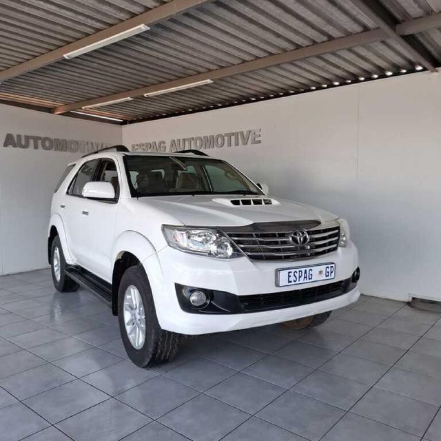 2014 Toyota Fortuner 2.5 D-4D Raised Body