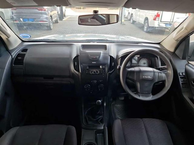 2020 Isuzu D-Max 250 HO Hi-Rider Double-Cab, photo 4