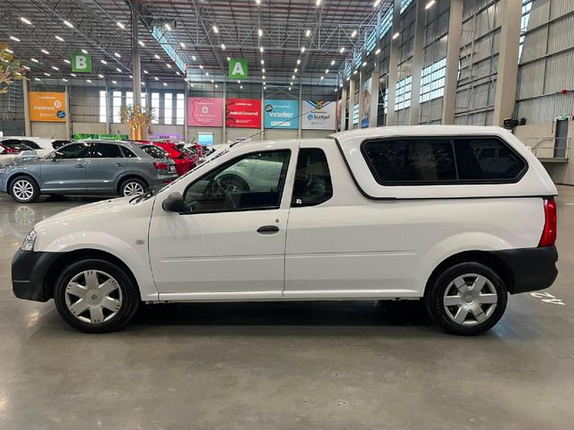 2022 Nissan NP200 1.6 A/C Safety Pack, photo 4