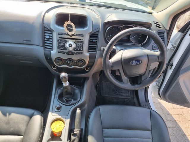 2012 Ford Ranger 2.2 TDCi XLS 4x4 Single-Cab, photo 4