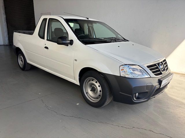 2021 Nissan NP200 1.6