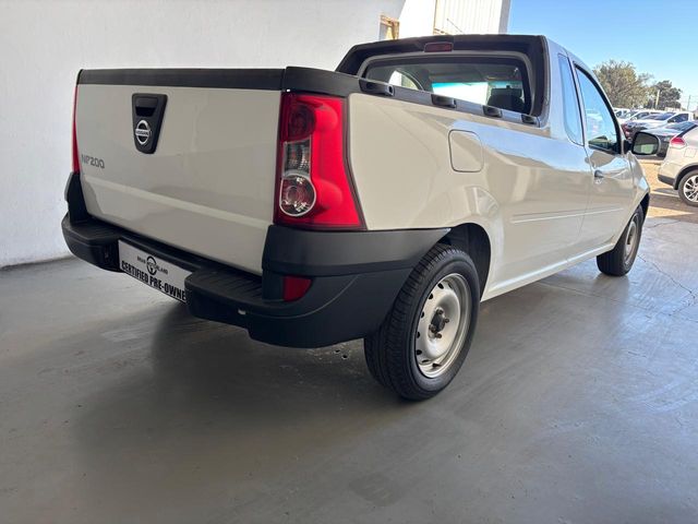 2021 Nissan NP200 1.6, photo 4