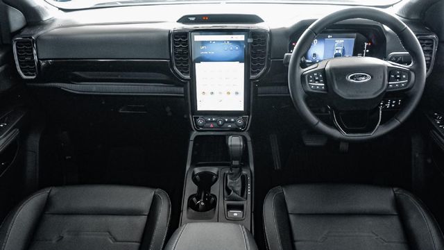 2026 Ford Ranger 2.3 Sport Auto Super-Cab, photo 2
