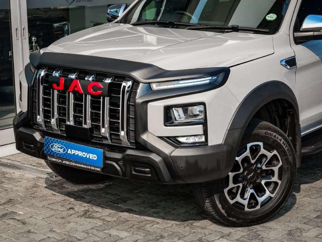 2025 JAC T9 2.0 CTI Super Lux 4x4 Auto Double-Cab, photo 2