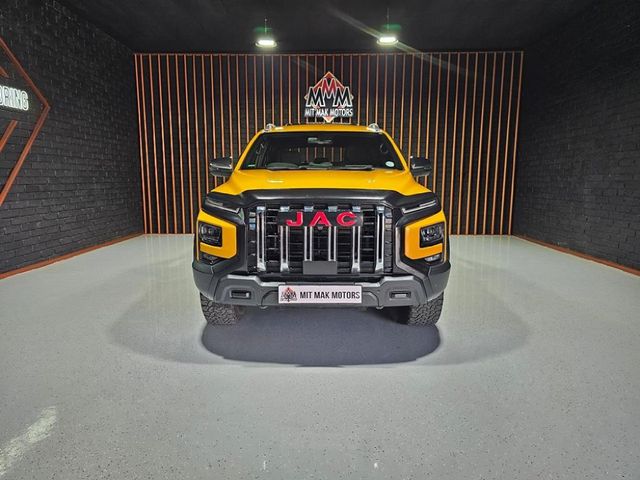 2025 JAC T9 2.0 CTI Super Lux 4x4 Auto Double-Cab, photo 2