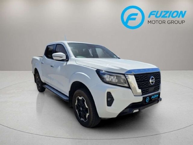 2022 Nissan Navara 2.5 DDTi LE Plus 4X4 Auto Double-Cab