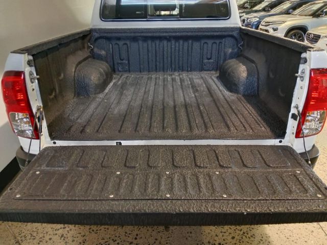2019 Toyota Hilux 2.4 GD-6 Raised Body SRX Double-Cab, photo 5