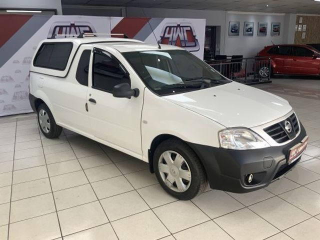 2021 Nissan NP200 1.6 A/C Safety Pack, photo 3