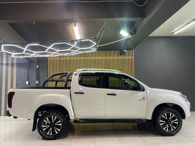 2020 Isuzu D-Max 250 HO X-Rider Double-Cab, photo 3