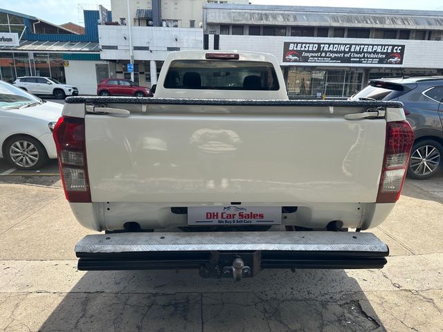 2021 Isuzu D-Max 250C Single-Cab, photo 2