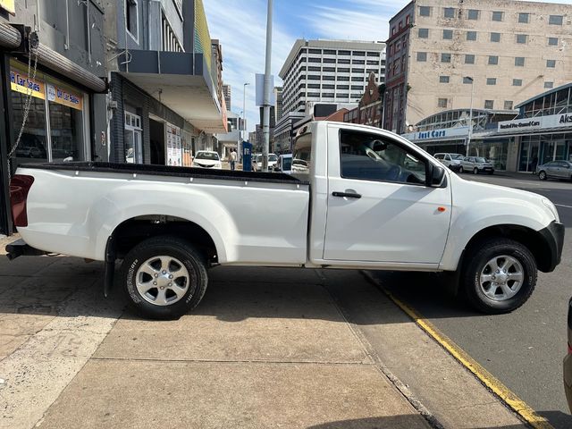 2021 Isuzu D-Max 250C Single-Cab, photo 5