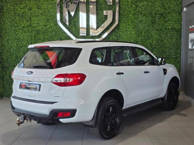 2018 Ford Everest 2.2 TDCi XLS 4x4, photo 3