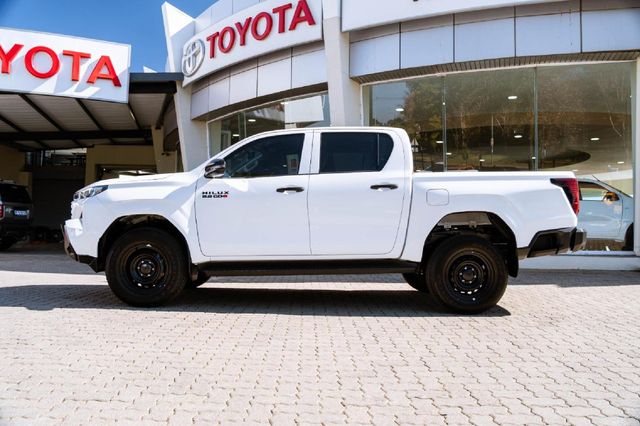 2026 Toyota Hilux 2.8 GD-6 RB SRX Auto Double-Cab, photo 4