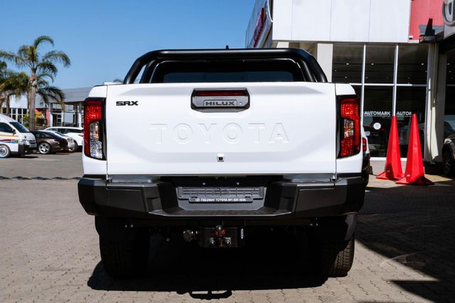 2026 Toyota Hilux 2.8 GD-6 RB SRX Auto Double-Cab, photo 4