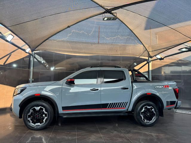 2021 Nissan Navara 2.5 DDTi PRO-4X 4X4 Auto Double-Cab, photo 4