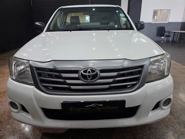 2013 Toyota Hilux 2.5 D-4D S Single-Cab, photo 3