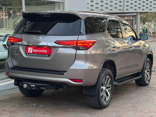 2017 Toyota Fortuner 2.8 GD-6 Raised Body Auto, photo 3