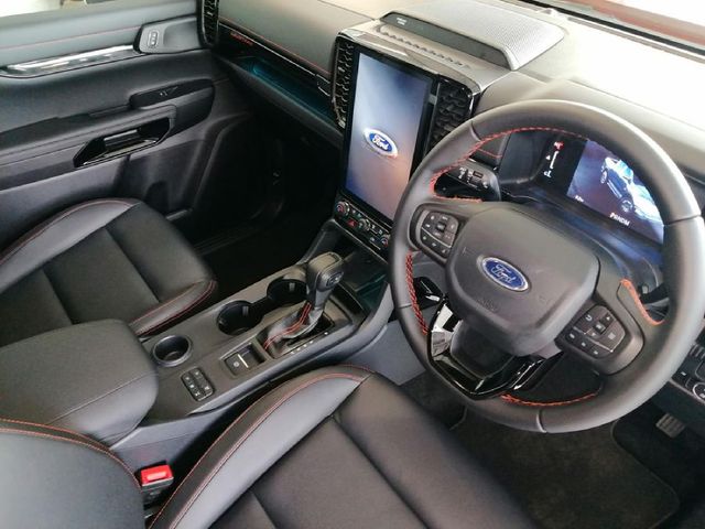 2026 Ford Ranger 2.3 Wildtrak Auto Double-Cab, photo 4