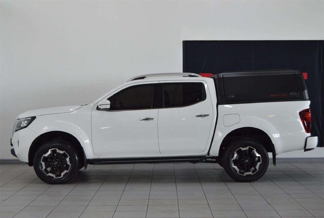 2026 Nissan Navara 2.5 DDTi LE Plus 4X4 Auto Double-Cab, photo 2