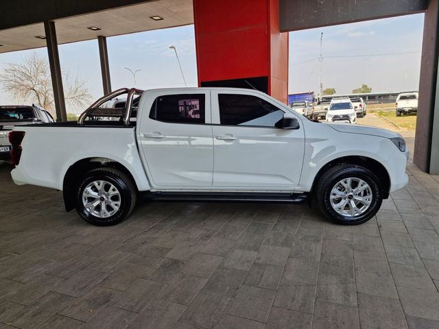 2022 Isuzu D-Max 1.9 DDI HR LS Auto Double-Cab, photo 2