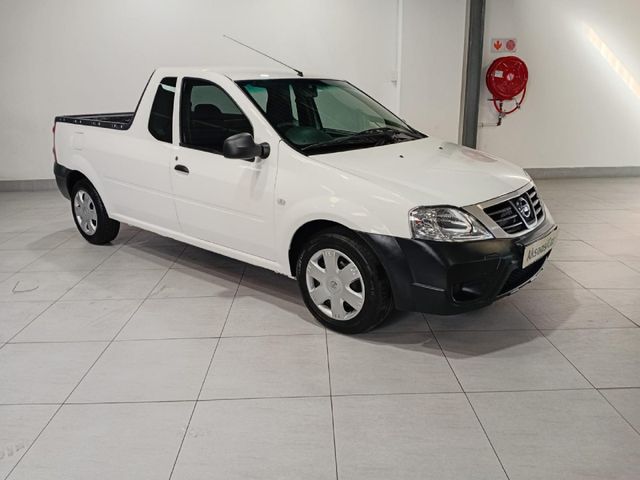 2024 Nissan NP200 1.6 A/C Safety Pack, photo 2