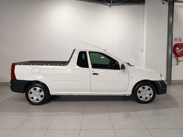 2024 Nissan NP200 1.6 A/C Safety Pack, photo 4