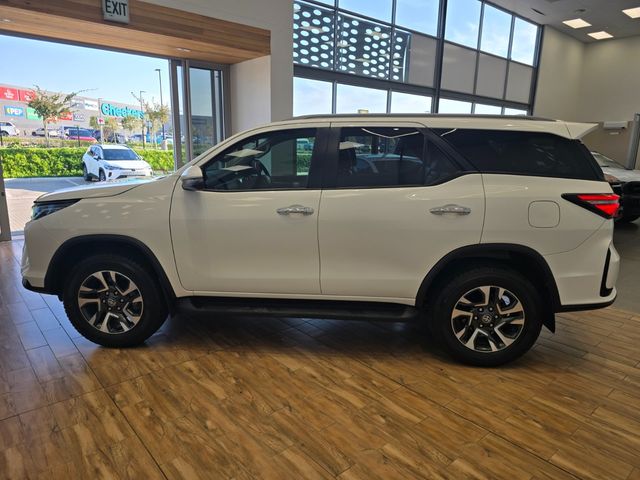 2025 Toyota Fortuner 2.4 GD-6 4x4 Auto, photo 4