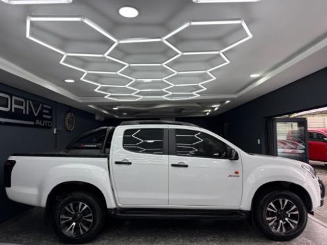 2021 Isuzu D-Max 250 HO X-Rider Double-Cab, photo 3