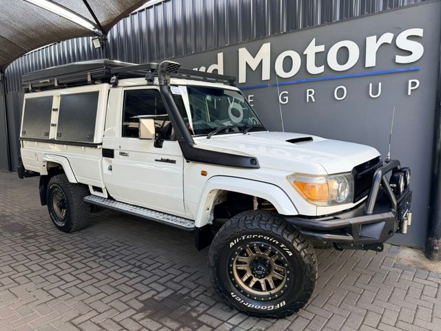 2020 Toyota Land Cruiser 79 4.5 D Single-Cab