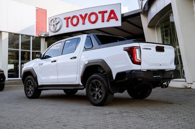 2026 Toyota Hilux 2.8 GD-6 RB Legend Auto Double-Cab (Mhev), photo 3