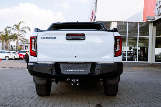 2026 Toyota Hilux 2.8 GD-6 RB Legend Auto Double-Cab (Mhev), photo 4