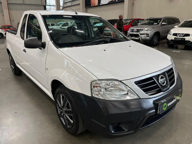 2021 Nissan NP200 1.6 A/C Safety Pack