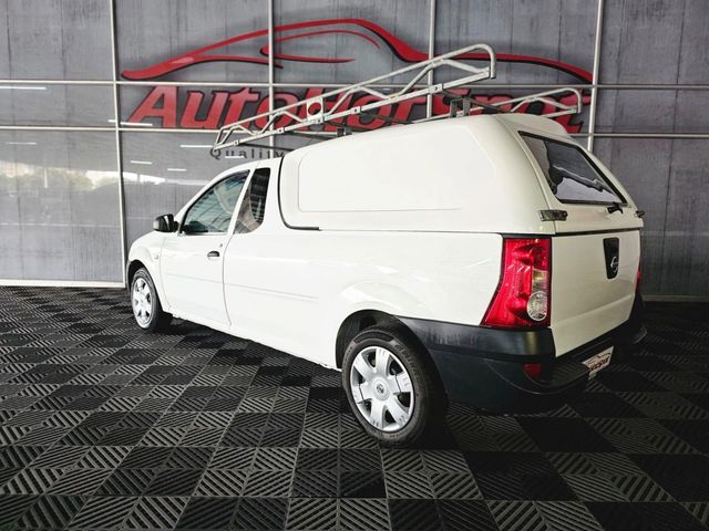2022 Nissan NP200 1.6 A/C Safety Pack, photo 4