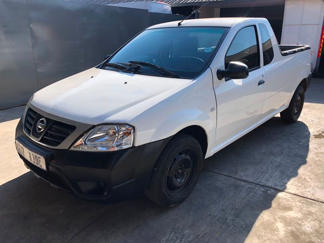 2023 Nissan NP200 1.6 SE