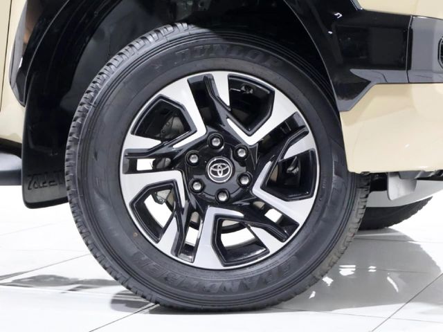 2026 Toyota Hilux 2.8 GD-6 RB Legend 55 Auto Double Cab, photo 4