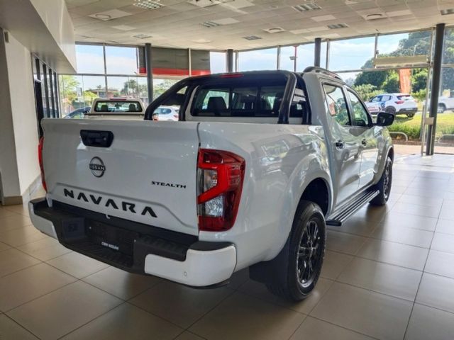 2026 Nissan Navara 2.5DDTi Stealth Auto, photo 3