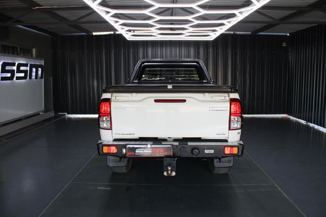 2017 Toyota Hilux 2.8 GD-6 Raider 4x4 Single-Cab, photo 5