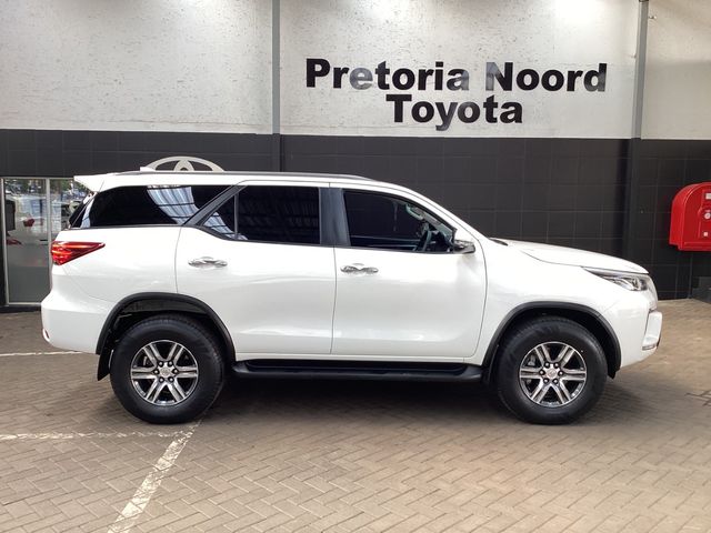 2025 Toyota Fortuner 2.8GD-6 4x4 GR-S Auto, photo 3