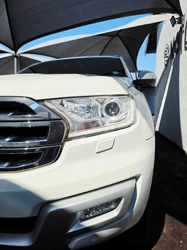 2016 Ford Everest 3.2 TDCi LTD 4x4 Auto, photo 4