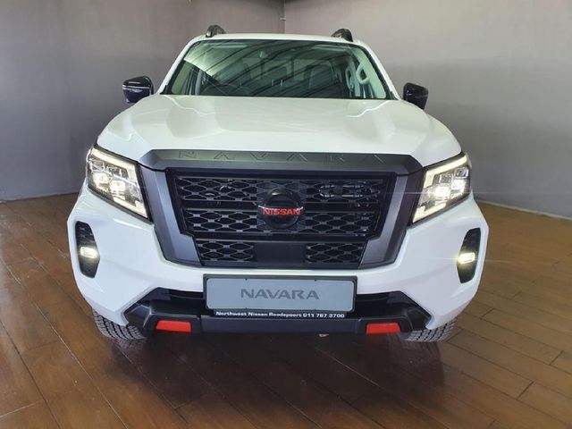 2026 Nissan Navara 2.5 DDTi PRO-2X Auto Double-Cab, photo 2