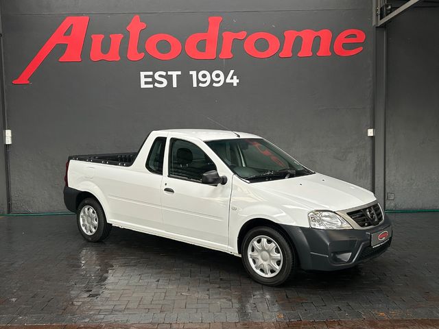 2019 Nissan NP200 1.6 A/C Safety Pack, photo 2