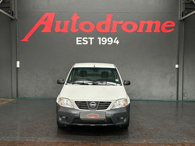2019 Nissan NP200 1.6 A/C Safety Pack, photo 3