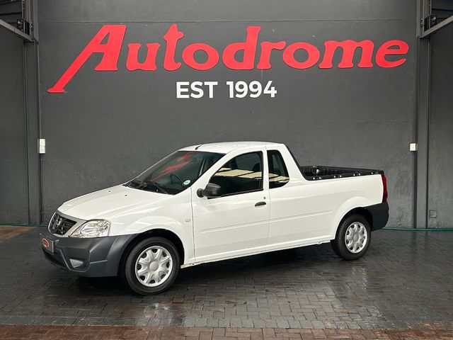 2019 Nissan NP200 1.6 A/C Safety Pack, photo 4